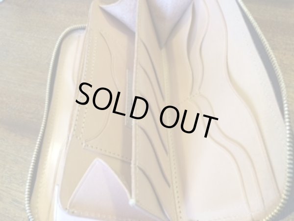 画像4: 【栃木レザー製】ラウンドジップウォレット『トイレットさん』 (4)