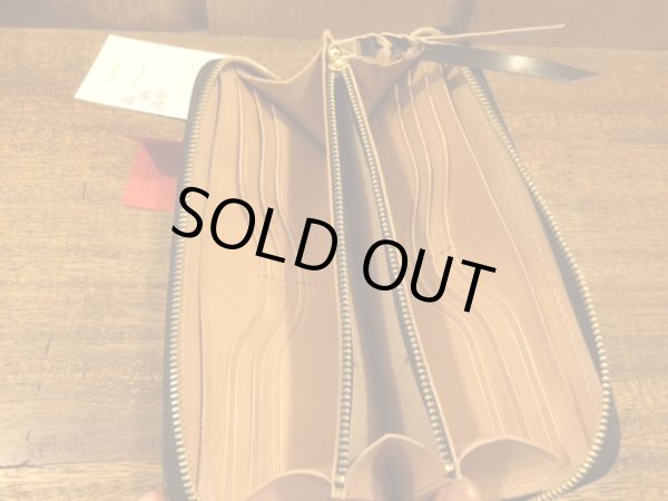 画像4: 【栃木レザー製】ラウンドジップウォレット『スタッズ２』 (4)