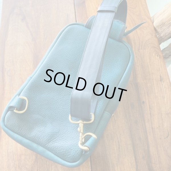 画像2: 【イタリアンレザー使用】『ボディーバッグ(BL)』 (2)