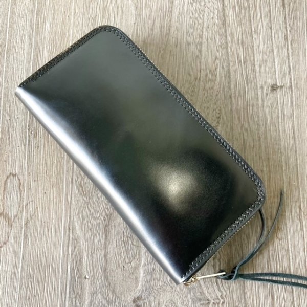 画像2: 【新喜皮革製オイルコードバン使用!】ラウンドジップウォレット『TW-cord-RO(BK)』 (2)