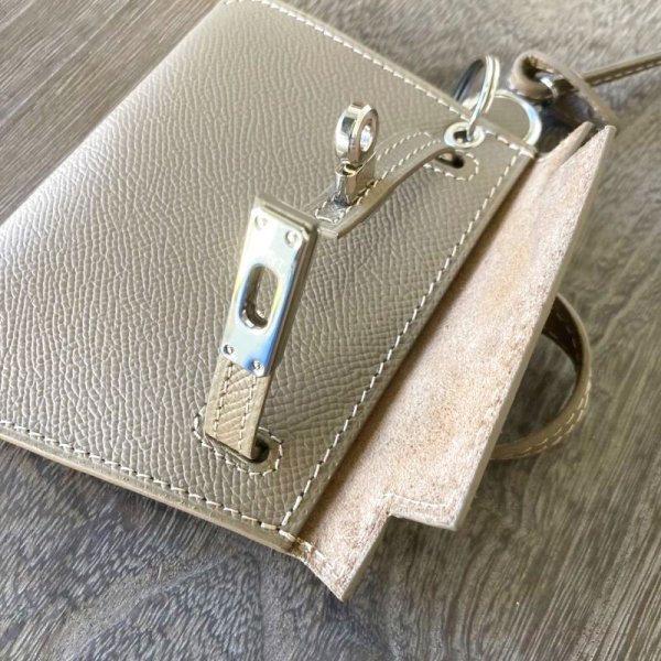 画像4: 【ヴォー・エプソン使用！】ケリーバッグ風パスケース (4)